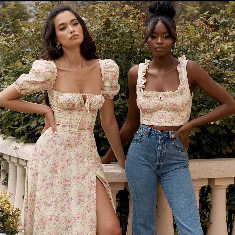 COPY - Beautiful floral maxi dress